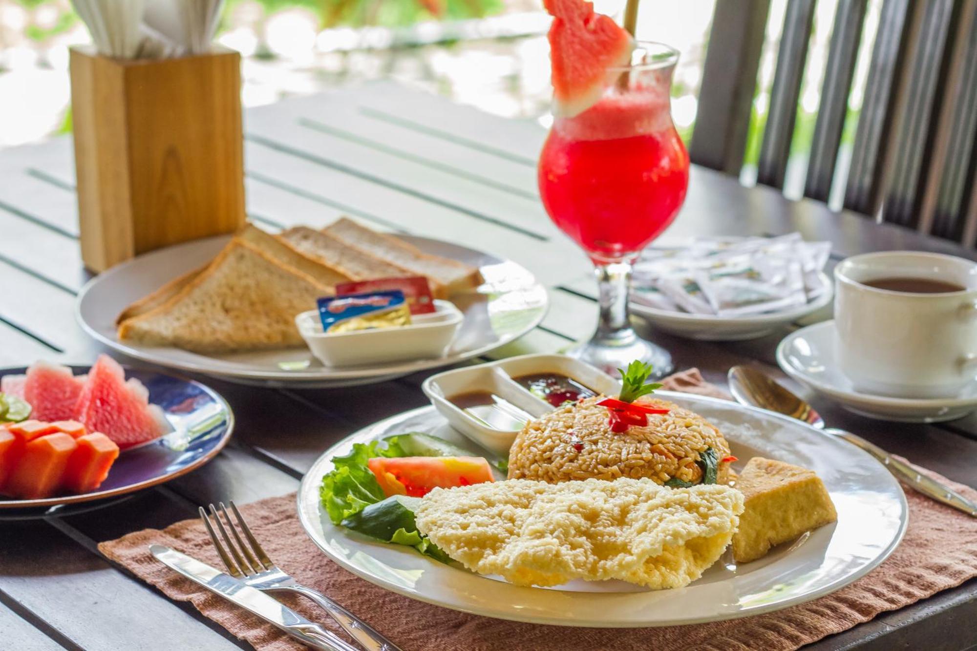 Suly Vegetarian Resort & Spa Ubud Kültér fotó